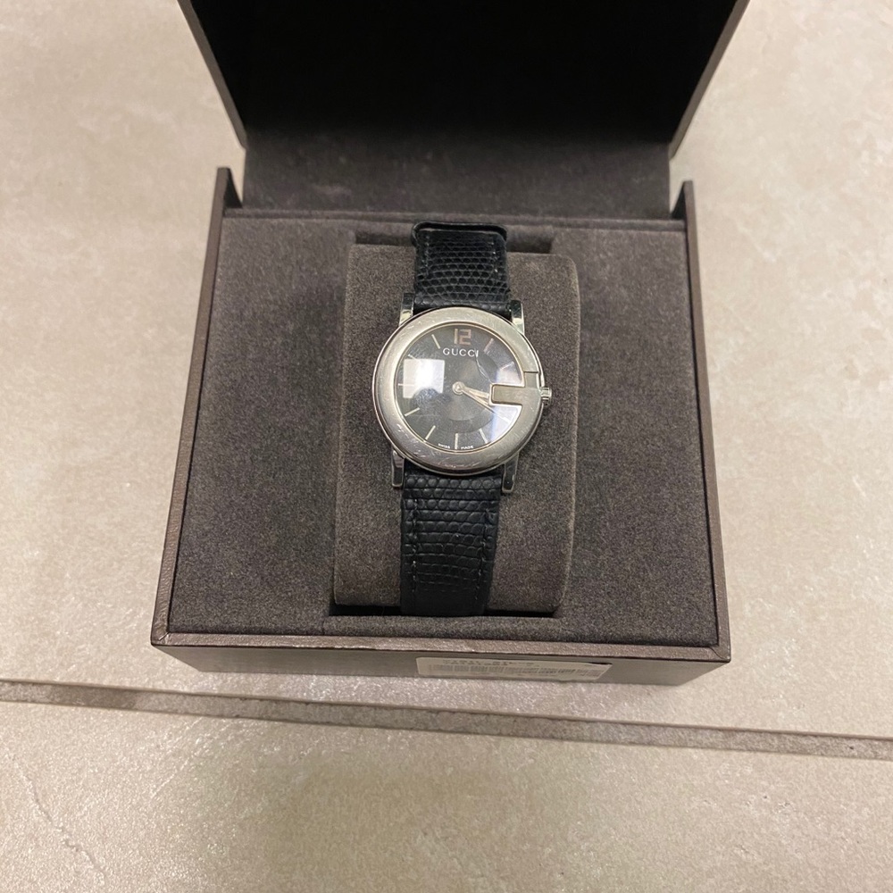 Gucci watch